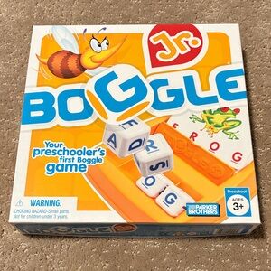 Boggle Jr. Preschool Game - All Pieces included